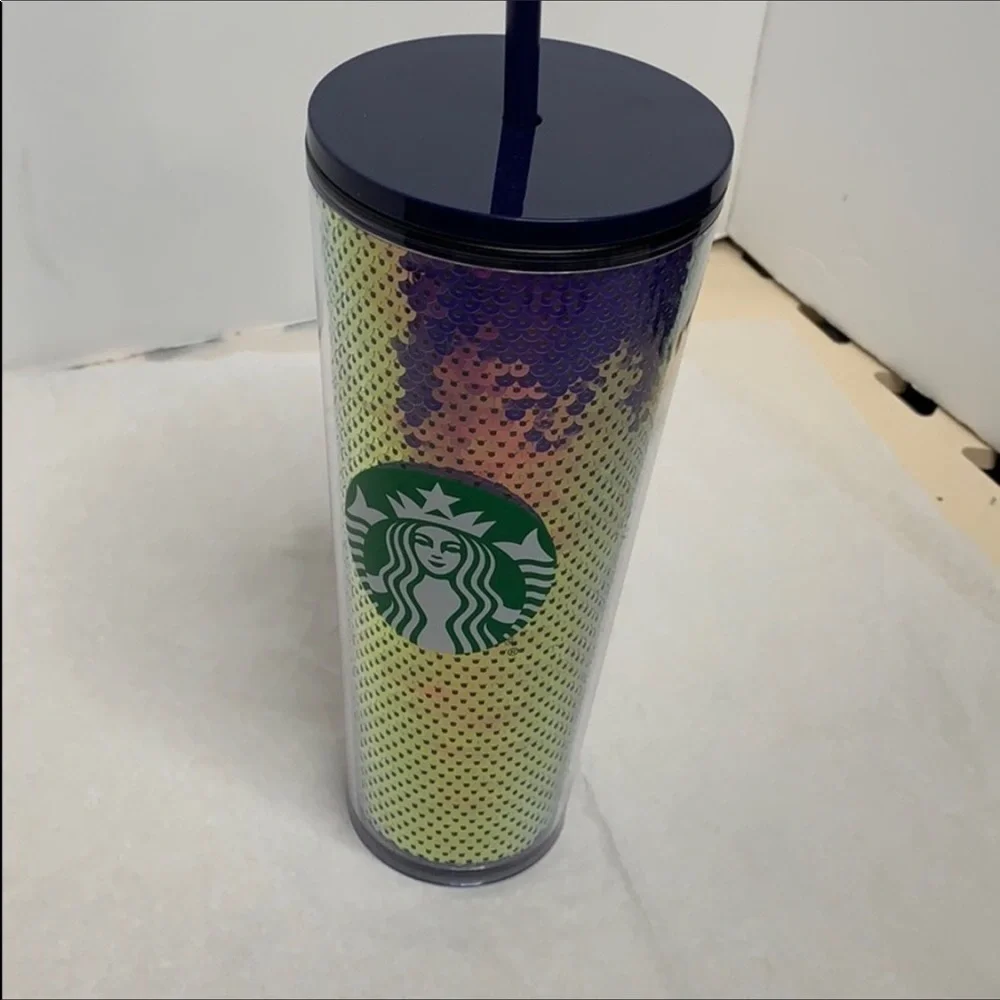 Starbucks holiday 202 delightfully iridescent